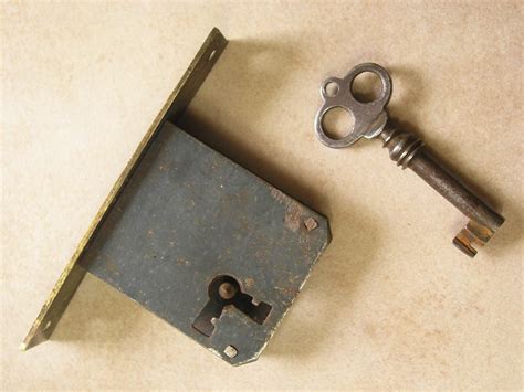 replacement lock for antique desk